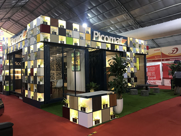 Ấn tượng với thiết kế gian hàng của Picomat tại triển lãm Quốc tế Vietbuild Hà Nội 2019 theo mô hình container